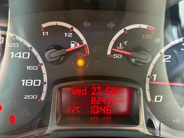 FORD KA TITANIUM 1.2 PETROL SPANISH LHD IN SPAIN ONLY 51000 MILES SUPER 2009